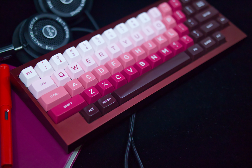 Tofu 60 Pink Pom Jelly Keyboard with Lubed top tealios switches